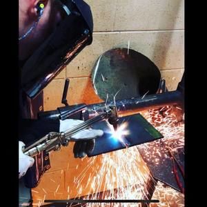 Meet your Posher, Dakota